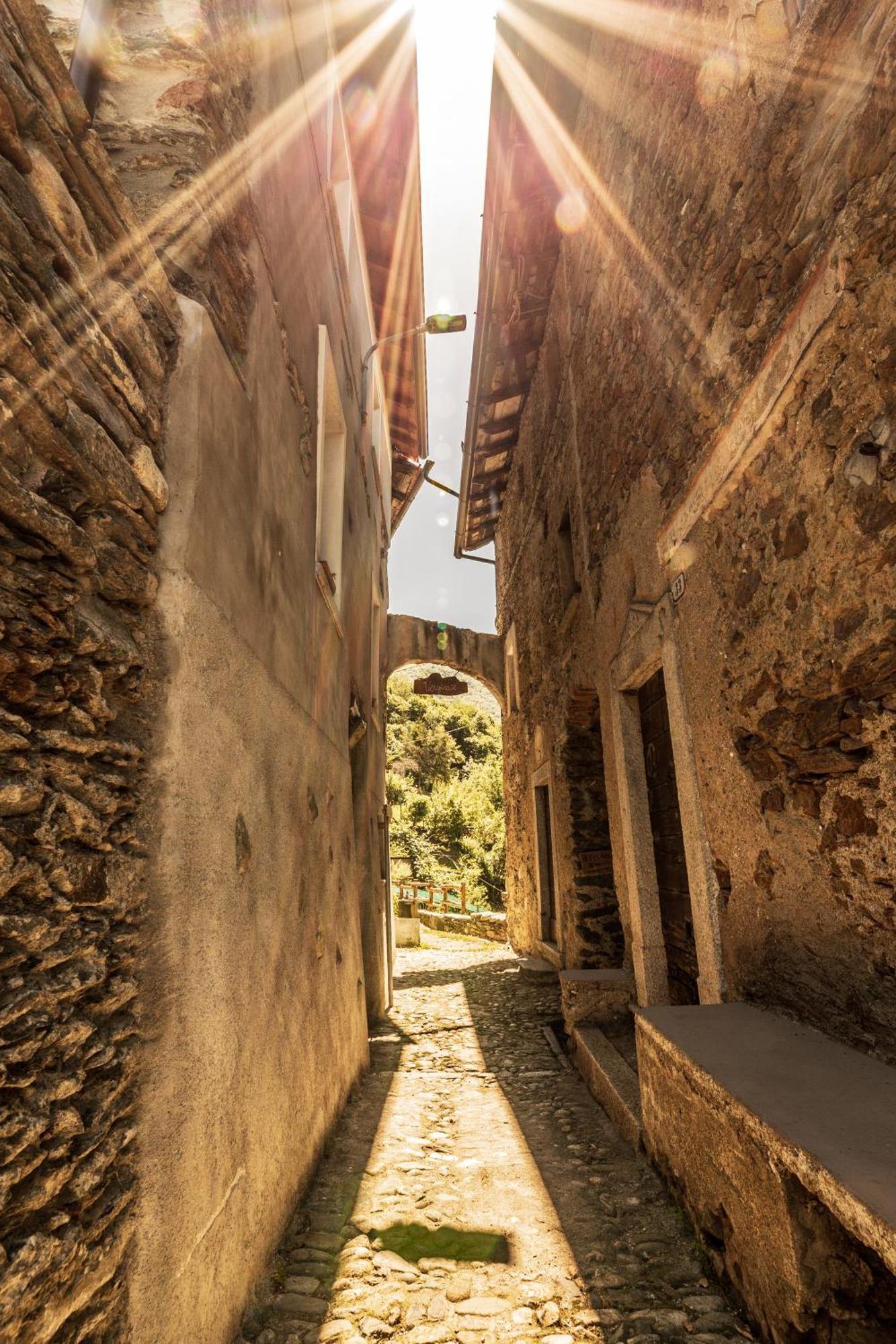 Rustico Verginate Bellano Exterior photo